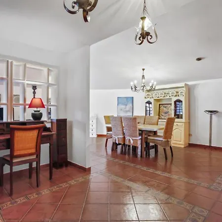 Aventura Parque Holandes